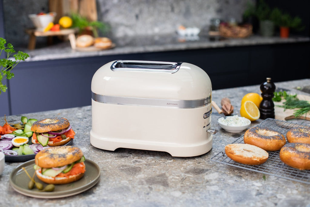 KitchenAid Paket 2, 2-Scheiben Toaster Artisan 5KMT2204